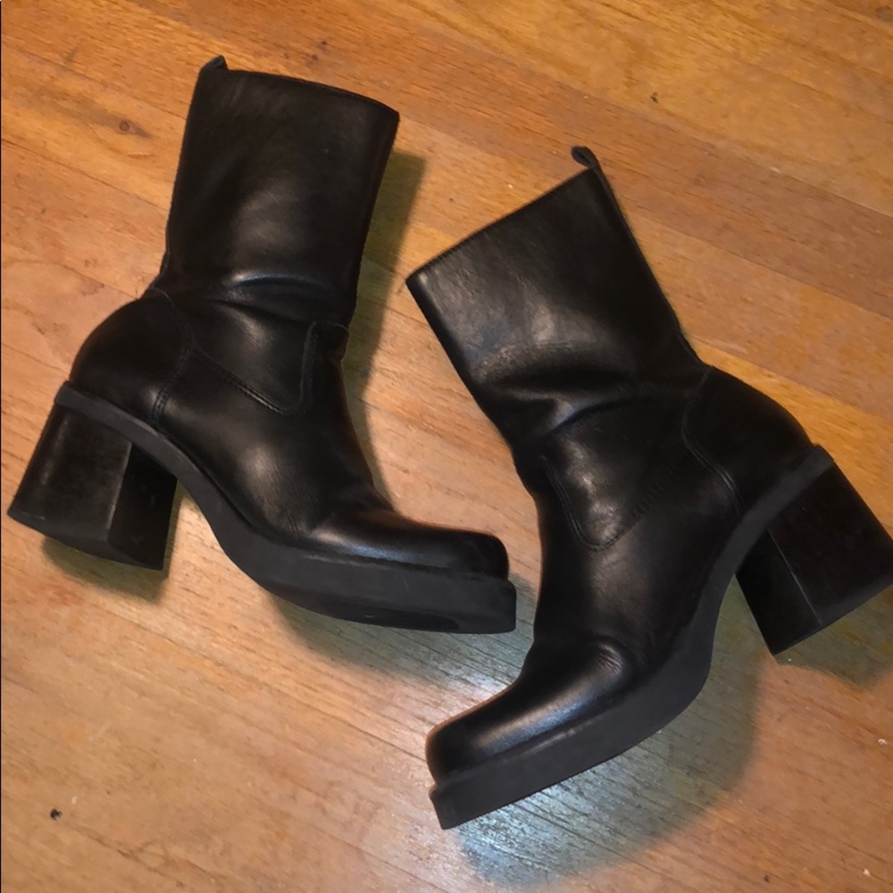 Leather boots